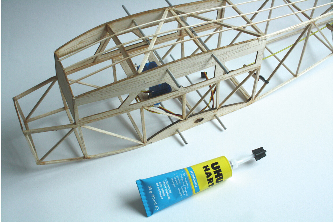 Klebstoff Uhu hart 35 gr. U23, Art.-Nr. 45510 - Paterno Shop Klebstoff Uhu hart 35 gr. U23, Art.-Nr. 45510 - Paterno Shop