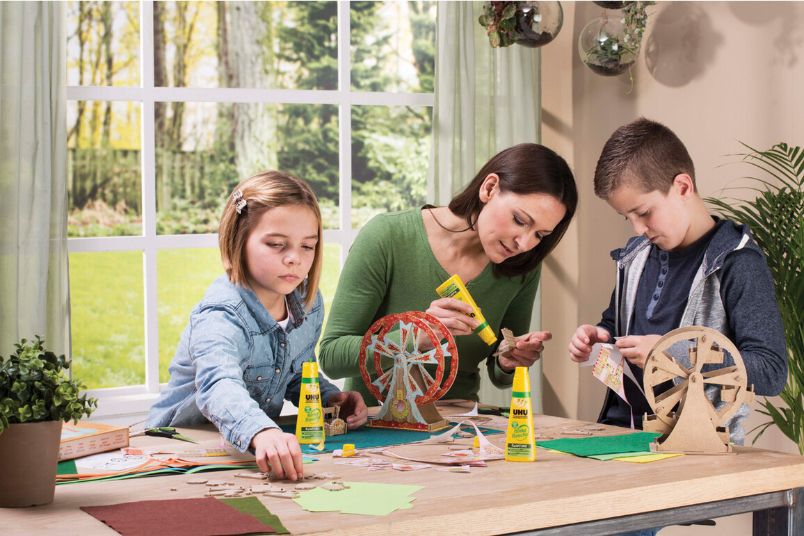 Klebstoff Uhu Flinke Flasche 100 gr., Art.-Nr. 46370 - Paterno Shop