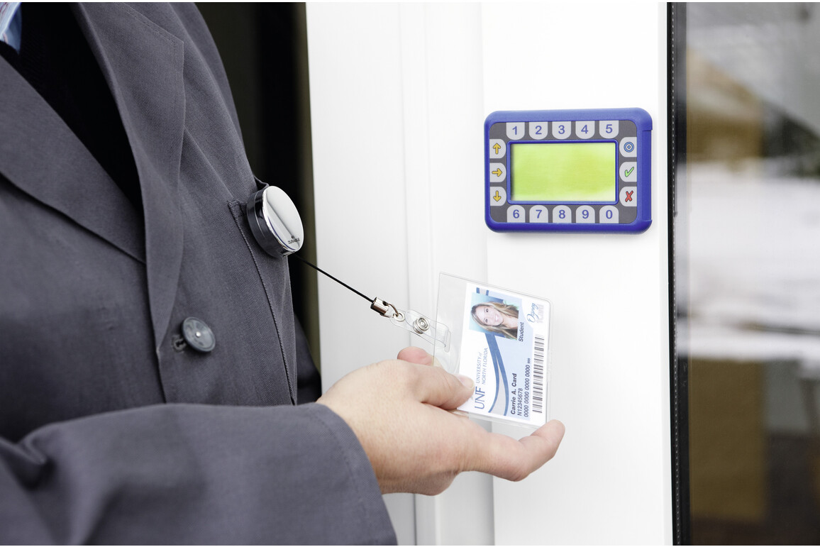 Ausweishalter Durable 80cm chrom, Art.-Nr. 822523 - Paterno Shop