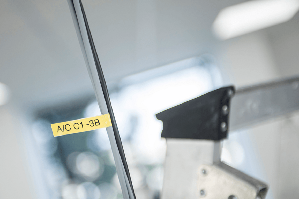 Beschriftungsgerät Brother Industrie, Art.-Nr. PTE110G1 - Paterno Shop