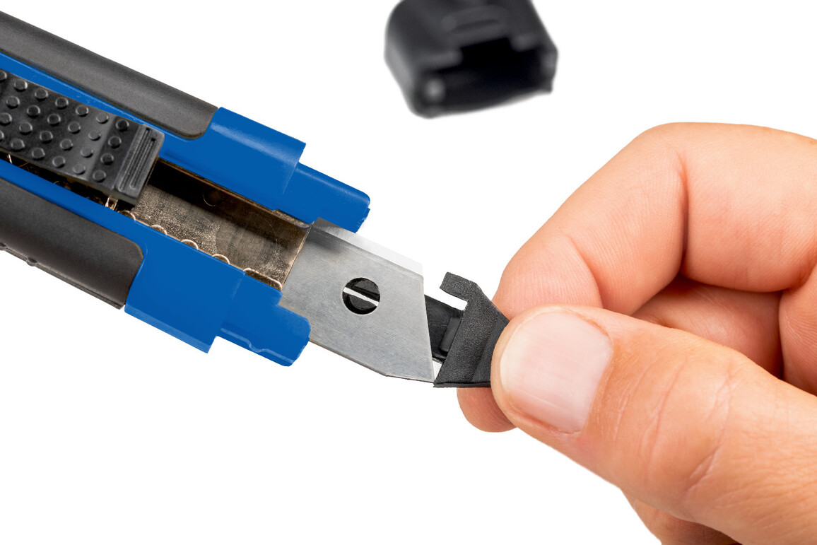 Cutter Dahle Allround 18mm, Art.-Nr. 10875 - Paterno Shop Cutter Dahle Allround 18mm, Art.-Nr. 10875 - Paterno Shop